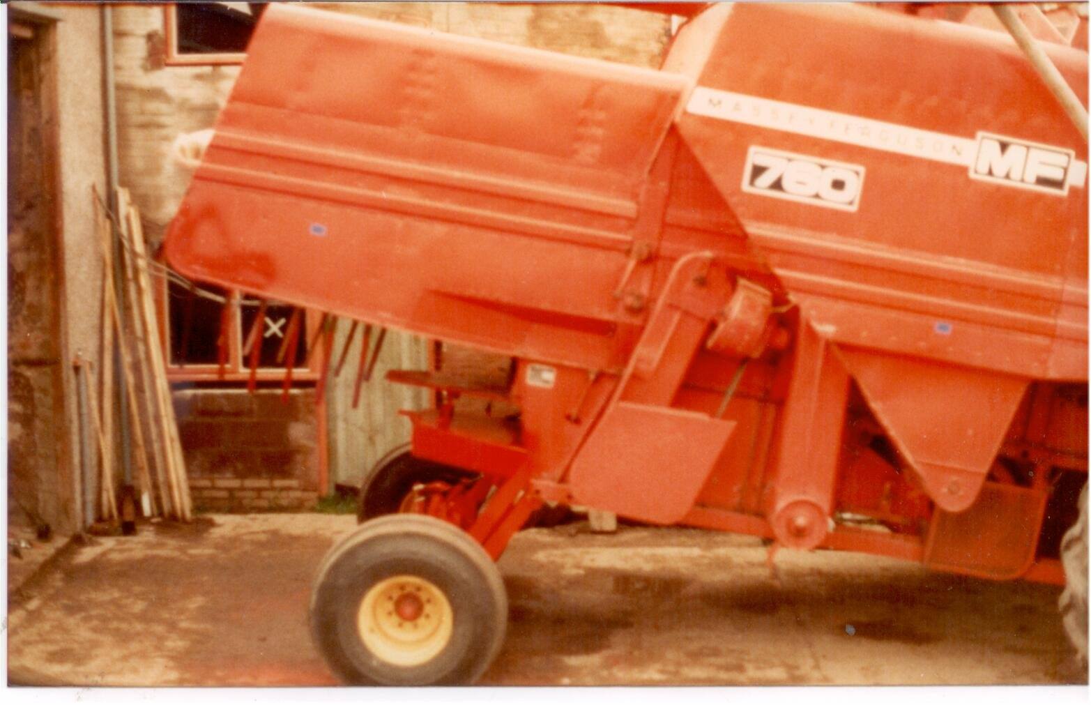 MF760 lift modification